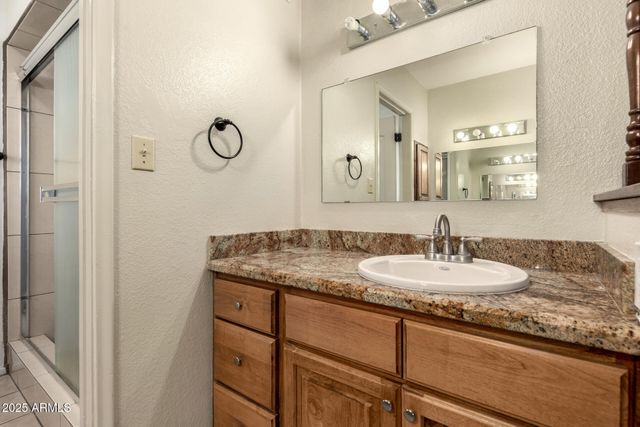 1046 E CARMEN Street, Tempe, AZ 85283