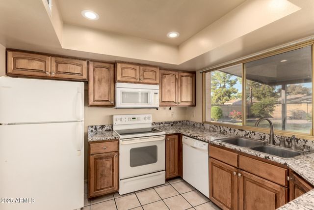 1046 E CARMEN Street, Tempe, AZ 85283