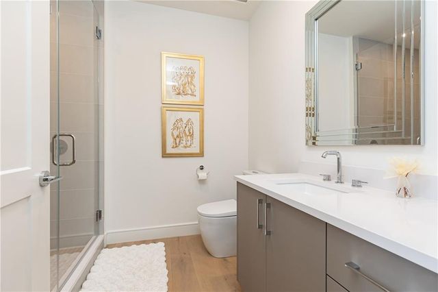 2425 Peachtree NE Road 404, Atlanta, GA 30305