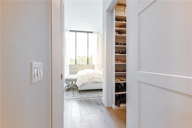 2425 Peachtree NE Road 404, Atlanta, GA 30305