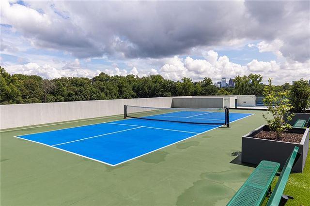 2425 Peachtree NE Road 404, Atlanta, GA 30305