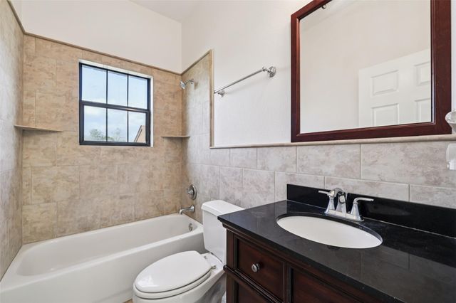 8370 Old 195, Florence, TX 76527