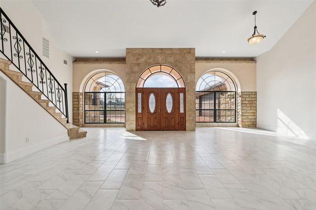 8370 Old 195, Florence, TX 76527