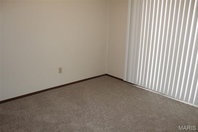 1820 MUNY VISTA Court B, Alton, IL 62002