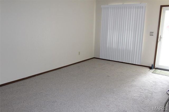 1820 MUNY VISTA Court B, Alton, IL 62002