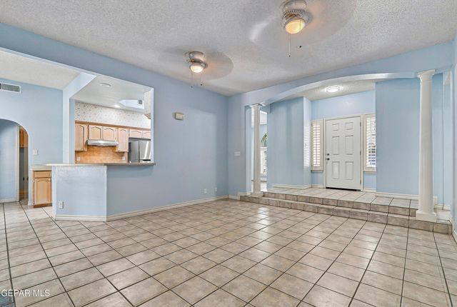 11917 PUEBLO AMABLE Way, El Paso, TX 79936