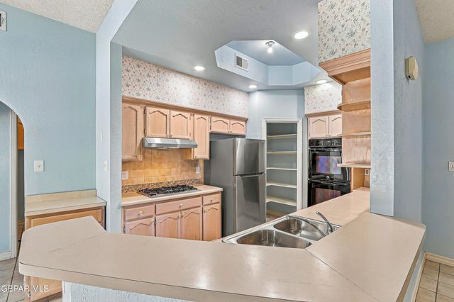 11917 PUEBLO AMABLE Way, El Paso, TX 79936
