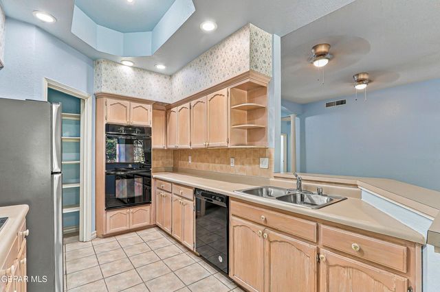 11917 PUEBLO AMABLE Way, El Paso, TX 79936