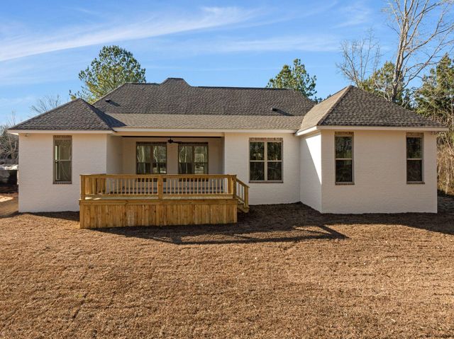 52 Buckskin Dr., Hattiesburg, MS 39402