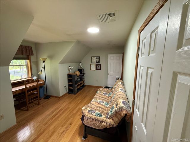 124 Long Lane, Pine Bush, NY 12721
