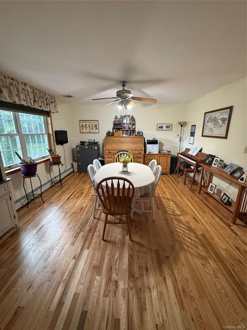 124 Long Lane, Pine Bush, NY 12721