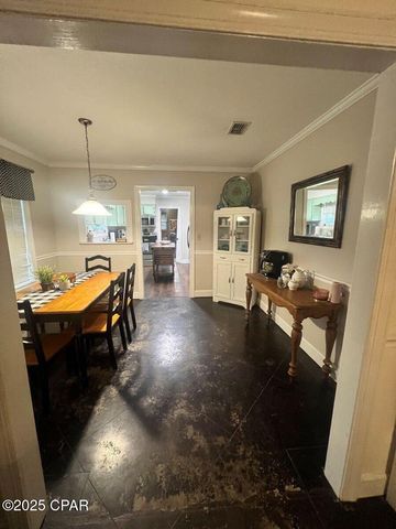 10715 NW Judy Drive, Bristol, FL 32321