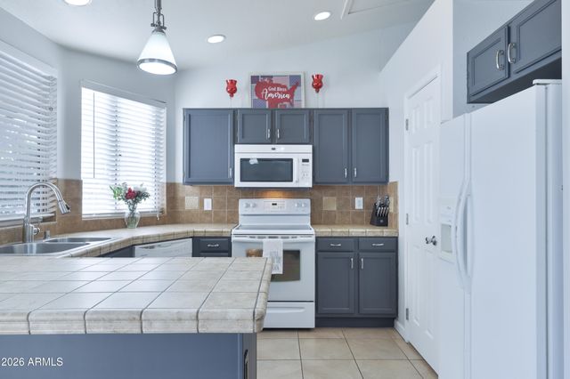 1704 S 39TH Street 29, Mesa, AZ 85206