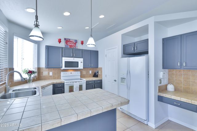 1704 S 39TH Street 29, Mesa, AZ 85206