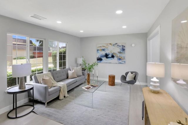1526 Desdemona Court, San Jose, CA 95121