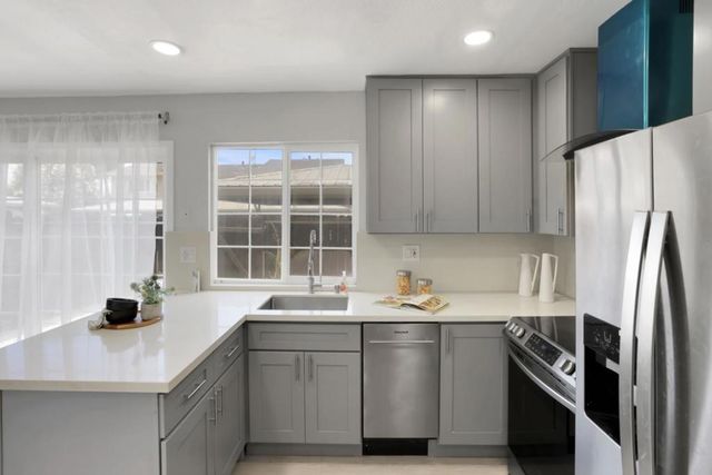 1526 Desdemona Court, San Jose, CA 95121