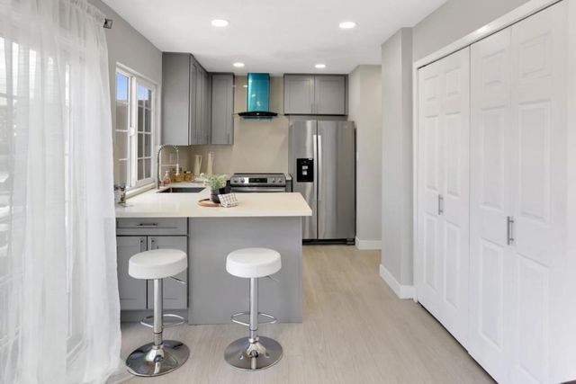 1526 Desdemona Court, San Jose, CA 95121