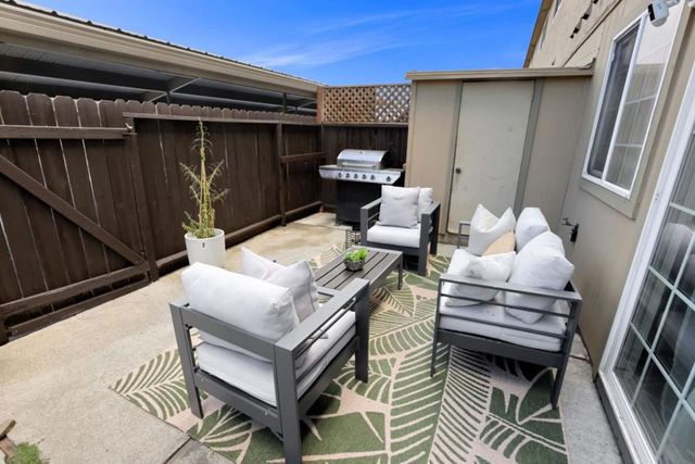 1526 Desdemona Court, San Jose, CA 95121