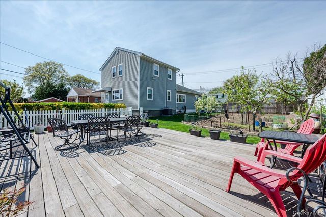 35 Healy Avenue, Inwood, NY 11096