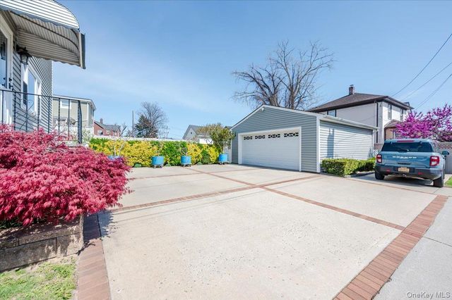 35 Healy Avenue, Inwood, NY 11096