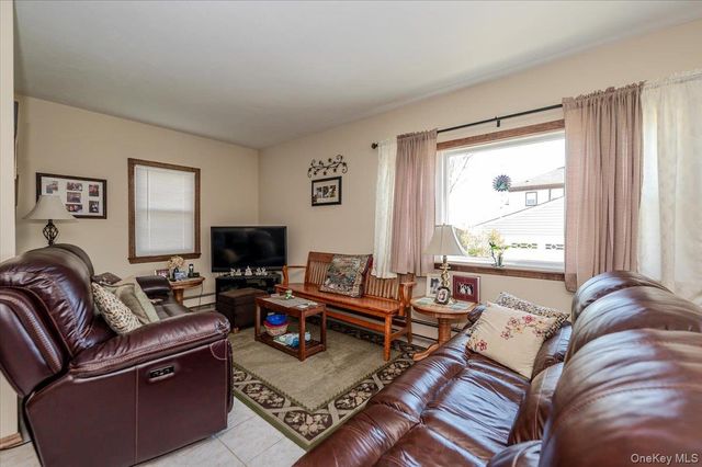 35 Healy Avenue, Inwood, NY 11096
