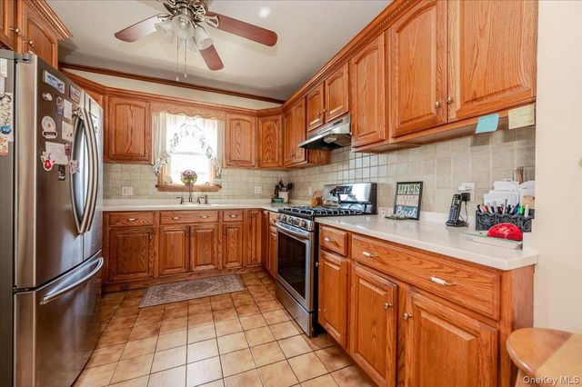 35 Healy Avenue, Inwood, NY 11096