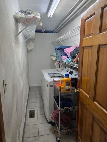 33 Water St 1, Medford, MA 02155