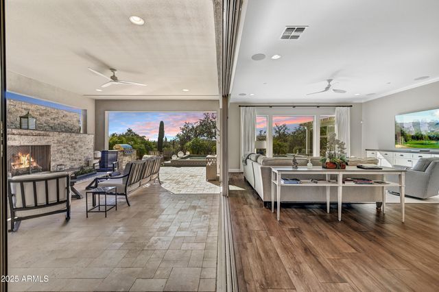 17859 E CINDERCONE Road, Rio Verde, AZ 85263