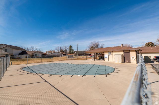 621 E COACHMAN WAY, Riverdale, UT 84405