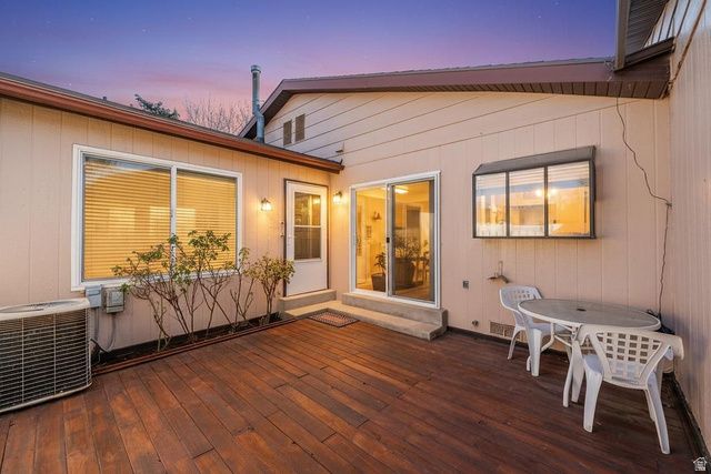 621 E COACHMAN WAY, Riverdale, UT 84405