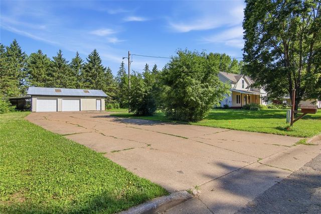 314 W Yellow Street, Cadott, WI 54729