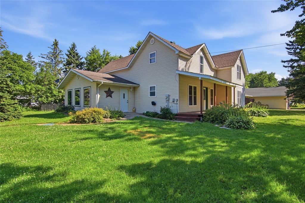 314 W Yellow Street, Cadott, WI 54729