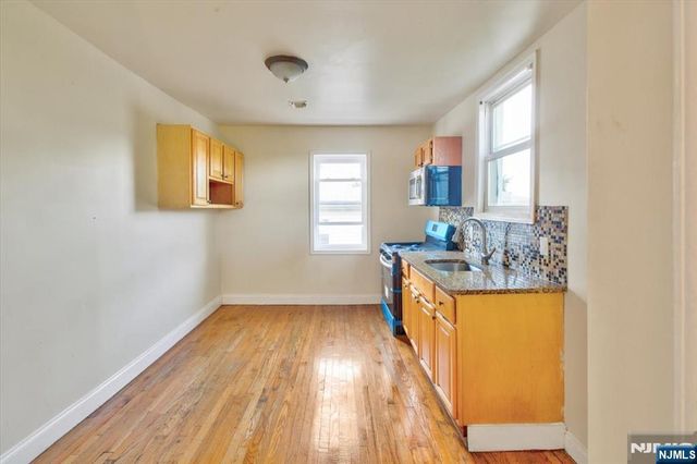 34-36 Hedden Terrace, Newark, NJ 07108