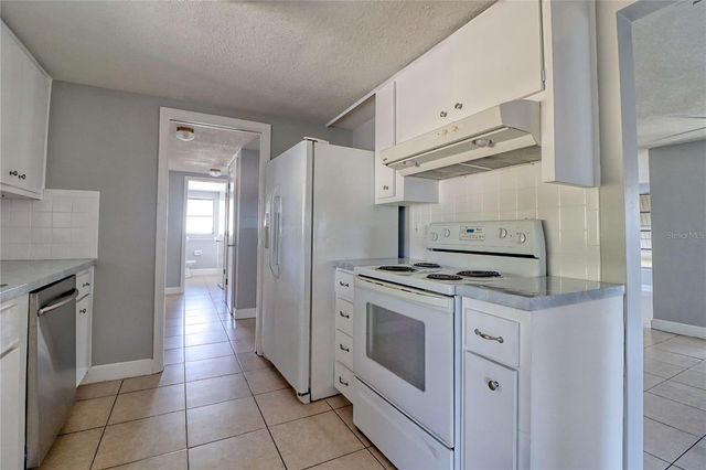 10332 HONEYSUCKLE LANE, Port Richey, FL 34668