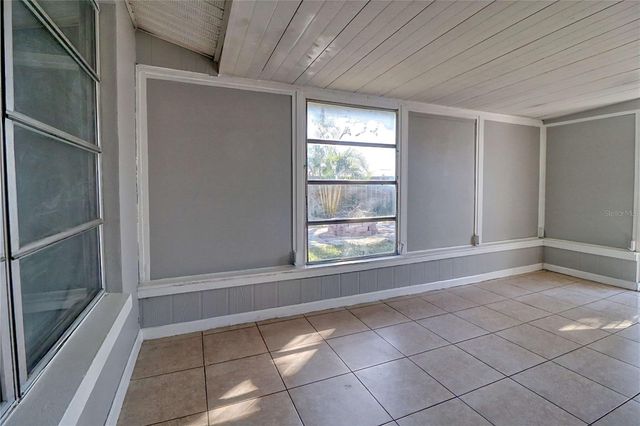 10332 HONEYSUCKLE LANE, Port Richey, FL 34668