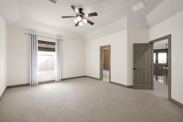 90 Player Oaks Place, The Woodlands, TX 77382