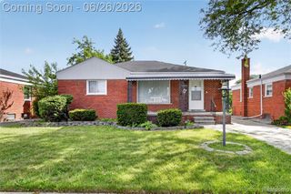 18270 Ash Avenue, Eastpointe, MI 48021