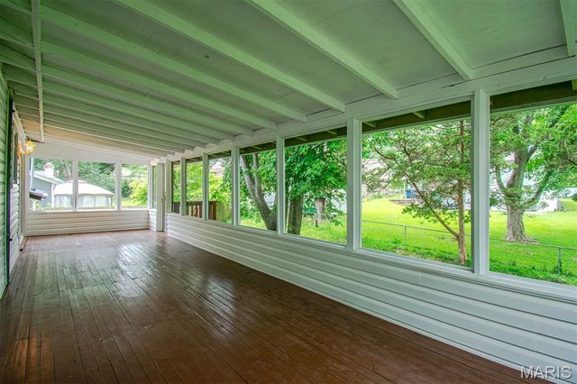 23 LORI Circle, Maryland Heights, MO 63043