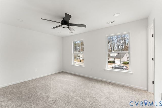 1580 New York Ave, Hopewell, VA 23860