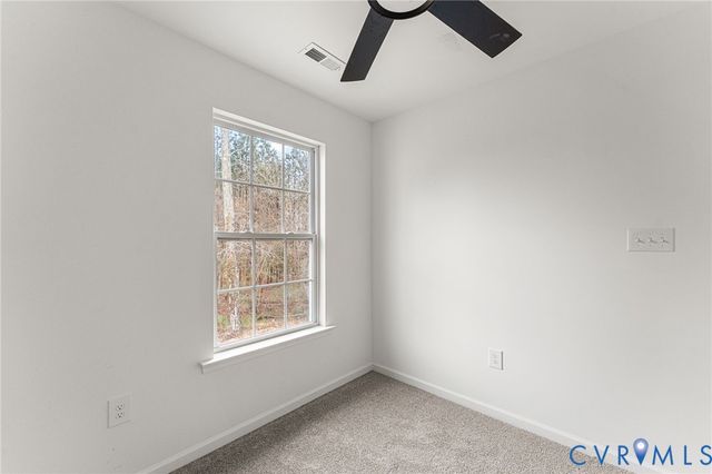 1580 New York Ave, Hopewell, VA 23860
