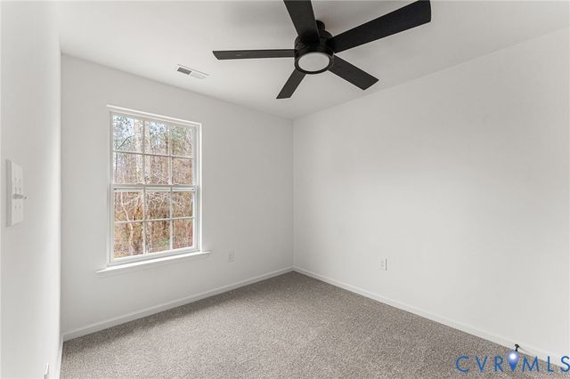 1580 New York Ave, Hopewell, VA 23860