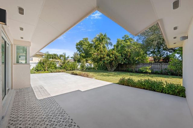 9515 SW 118th Court, Miami, FL 33186