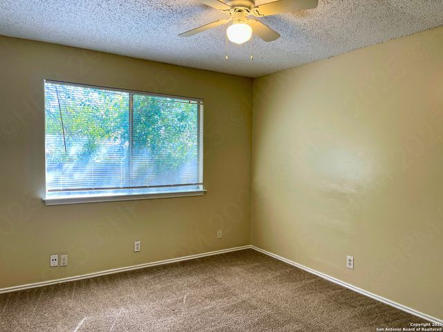 8808 MEADOW RANGE ST, San Antonio, TX 78250