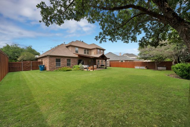 345 Creekside Trail, Argyle, TX 76226