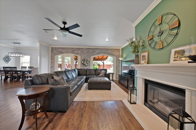 345 Creekside Trail, Argyle, TX 76226