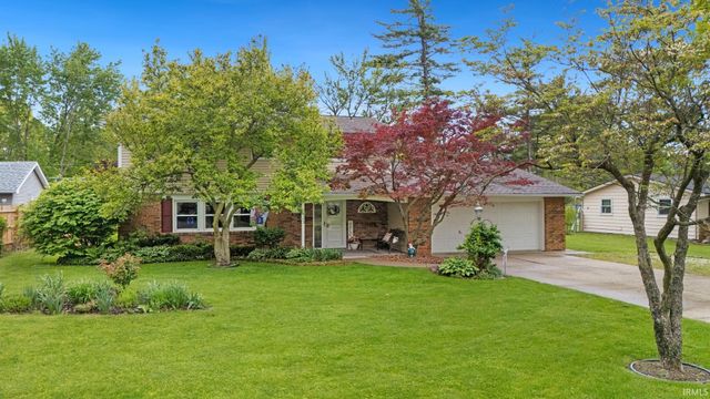 5323 Fernwood Avenue, Fort Wayne, IN 46809