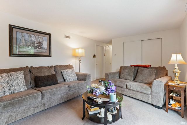 5323 Fernwood Avenue, Fort Wayne, IN 46809