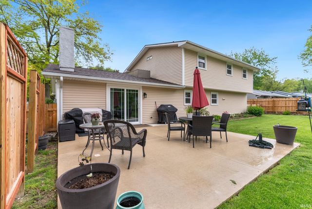 5323 Fernwood Avenue, Fort Wayne, IN 46809