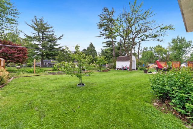 5323 Fernwood Avenue, Fort Wayne, IN 46809