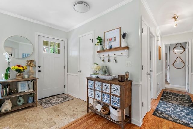 1027 Yorktown Drive, Charleston, SC 29412